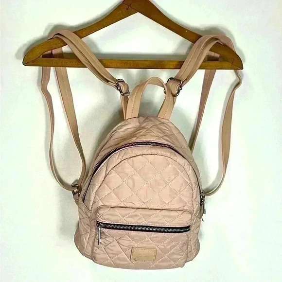 Pull & Bear Mini Back Pack Blush Pink Purse Bag Money Keys Wallet Cards Organize - Picture 1 of 9